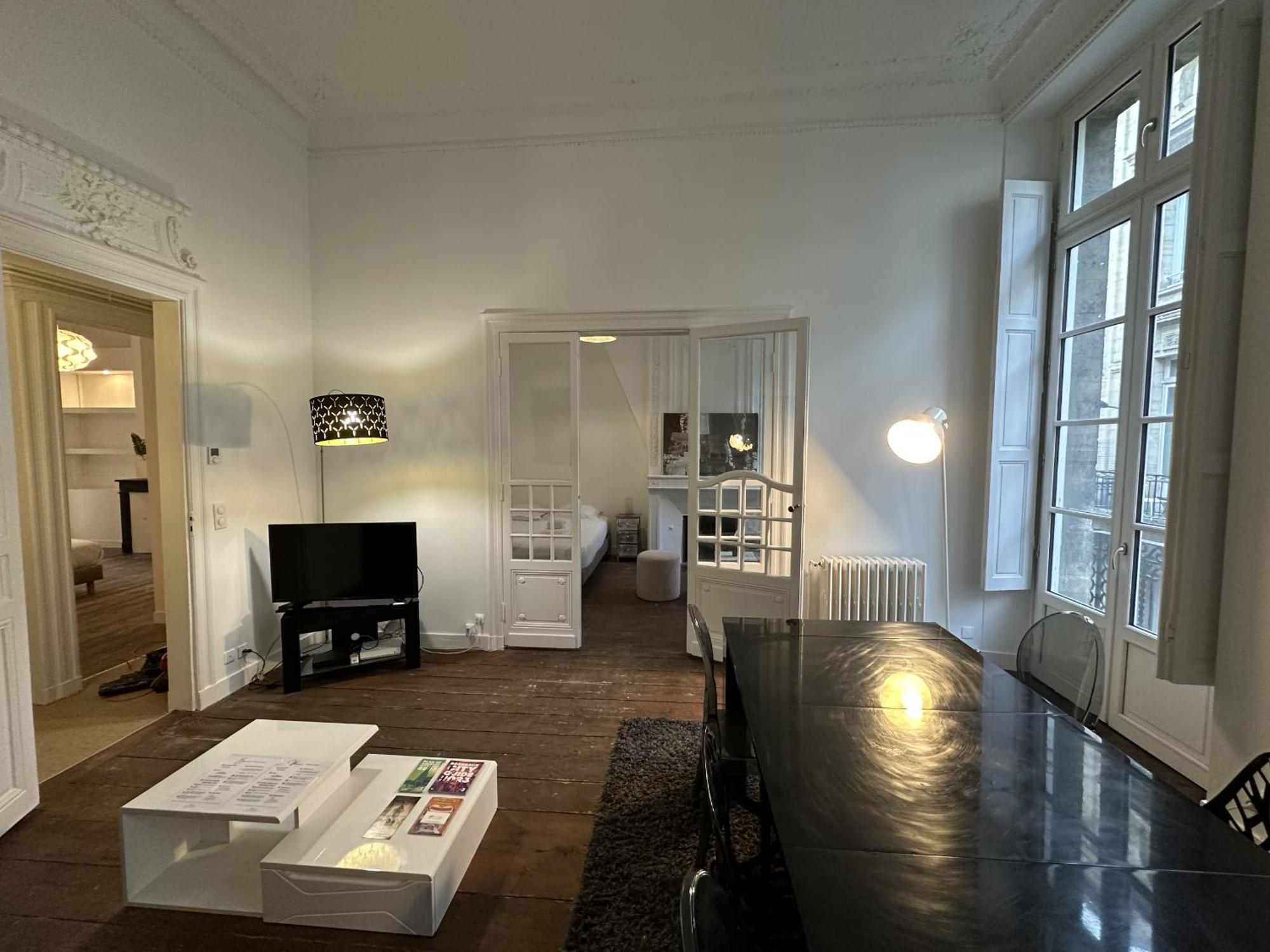 Rolland Lägenhet Bordeaux Exteriör bild